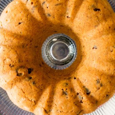 Christopher's Bakery | Vanilla Wafer Cake | Overhead | We Make Dessert, So You Don't Have To